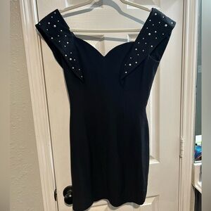 Morton Myles size 4 black vintage cocktail dress with faux pearls